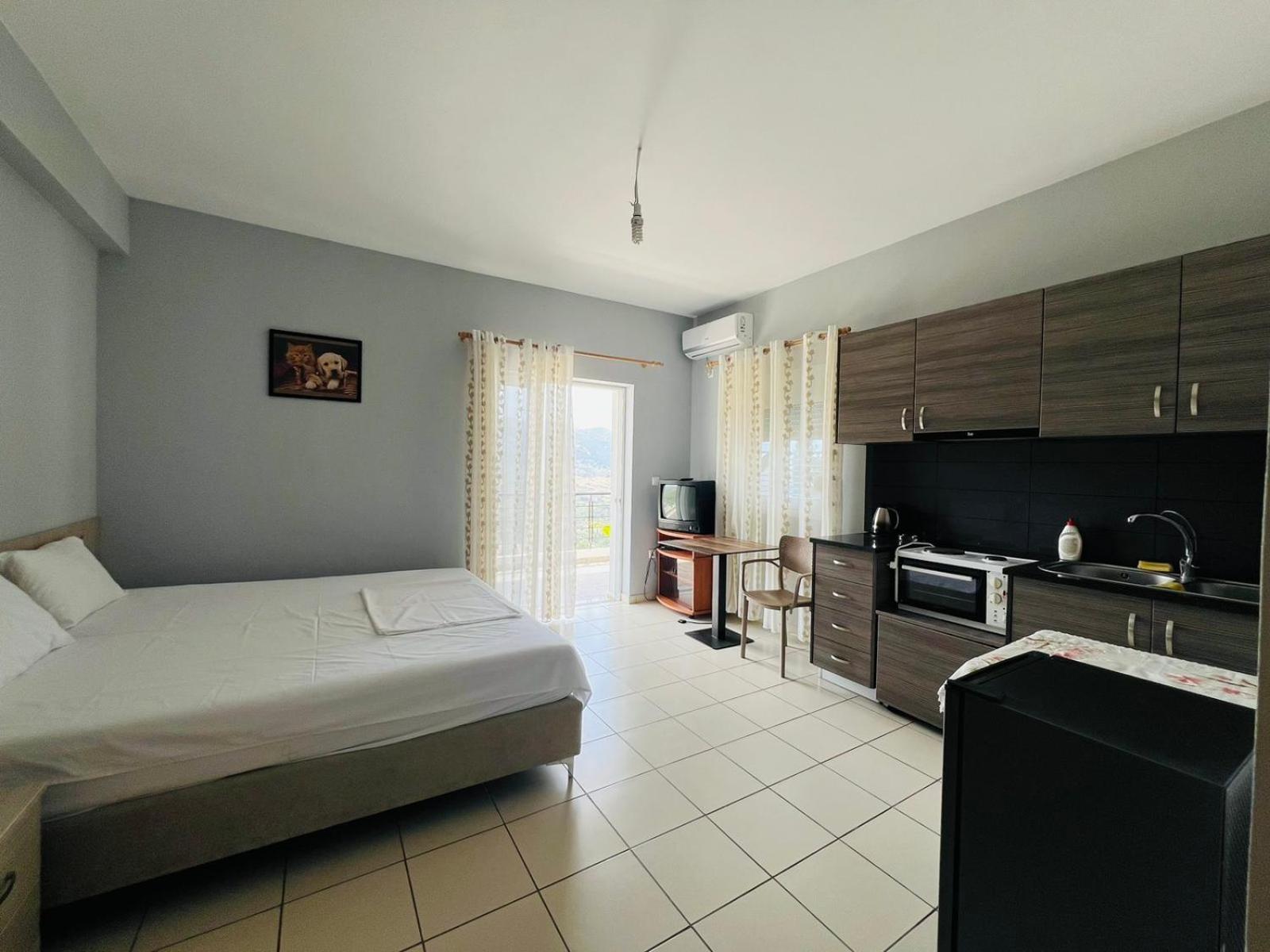 Apartments Aneta'S House Himare Exterior foto